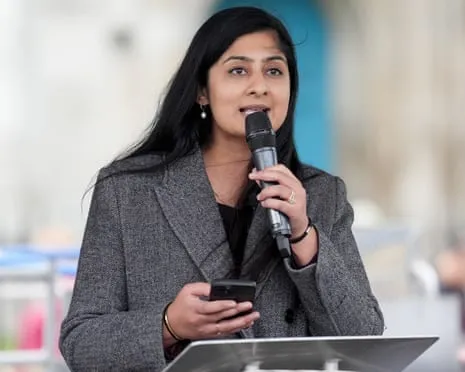 The Coventry South MP Consults Defamation Legal Experts After Clash Involving Jeremy Corbyn Regarding Party Finances